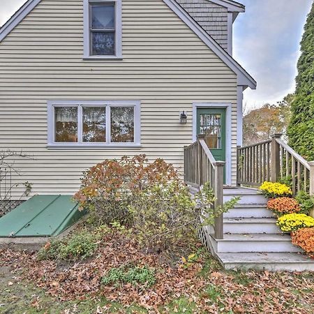 Nautical Bourne Apartment - 2 Mi To Monument Beach エクステリア 写真