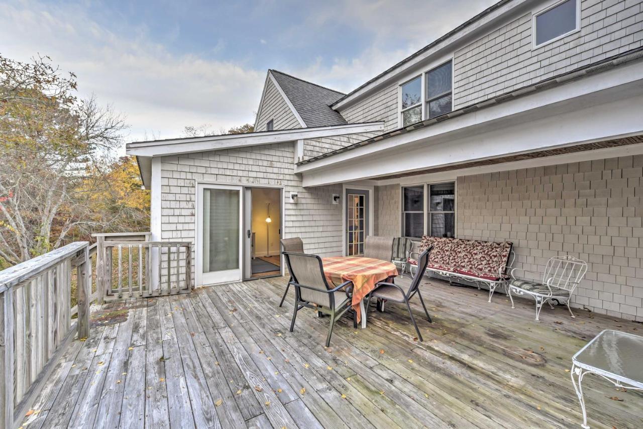 Nautical Bourne Apartment - 2 Mi To Monument Beach エクステリア 写真