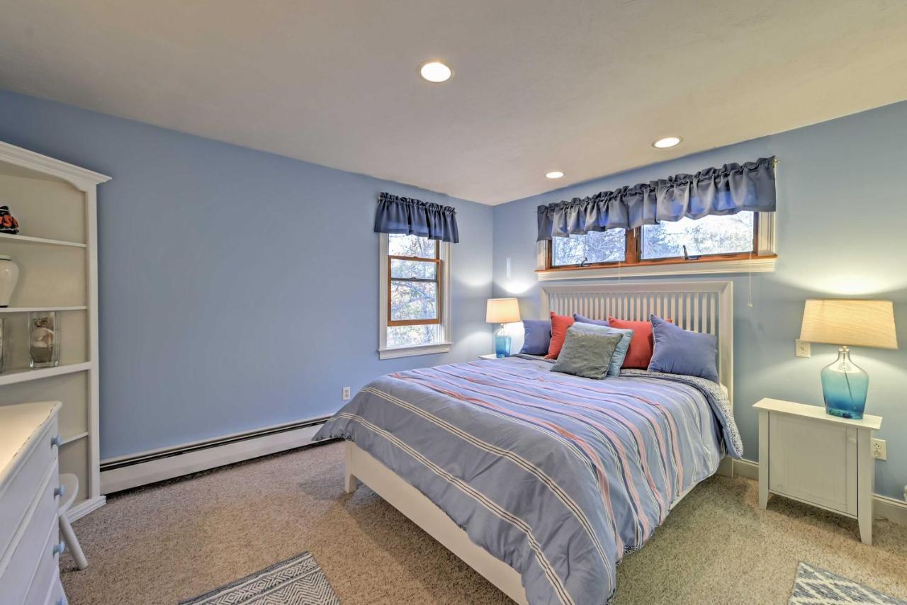 Nautical Bourne Apartment - 2 Mi To Monument Beach エクステリア 写真